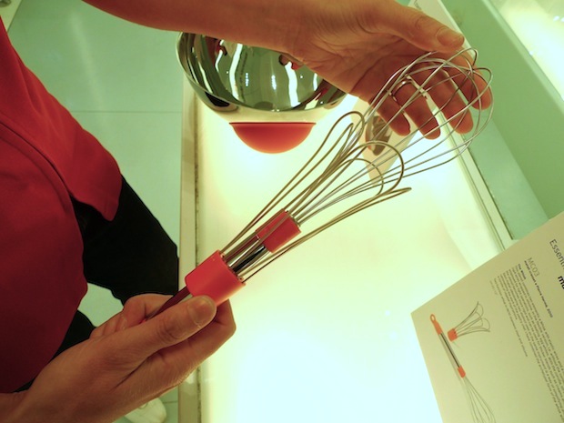 Matali whisk